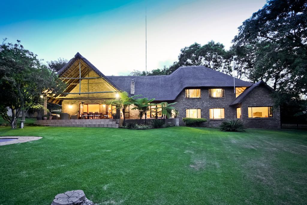 50 On Shepherd Boutique Guest House Sandton Zewnętrze zdjęcie