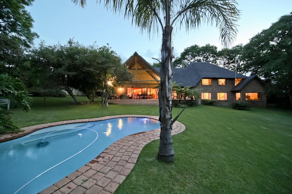 50 On Shepherd Boutique Guest House Sandton Zewnętrze zdjęcie